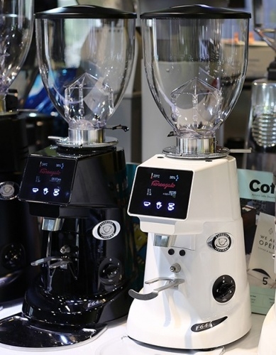 Кофемолка FIORENZATO F64 E черный матовый