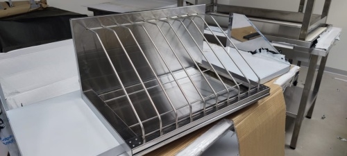 Полка настенная для досок RESTOINOX ПНД-4