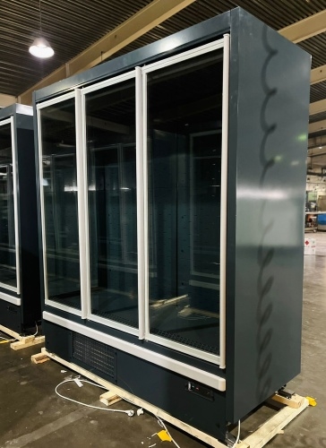 Горка холодильная KIFATO Прага 900х3750х2150 вынос с дверьми