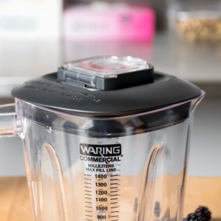 Виниловая крышка с заглушкой WARING CAC142 фото