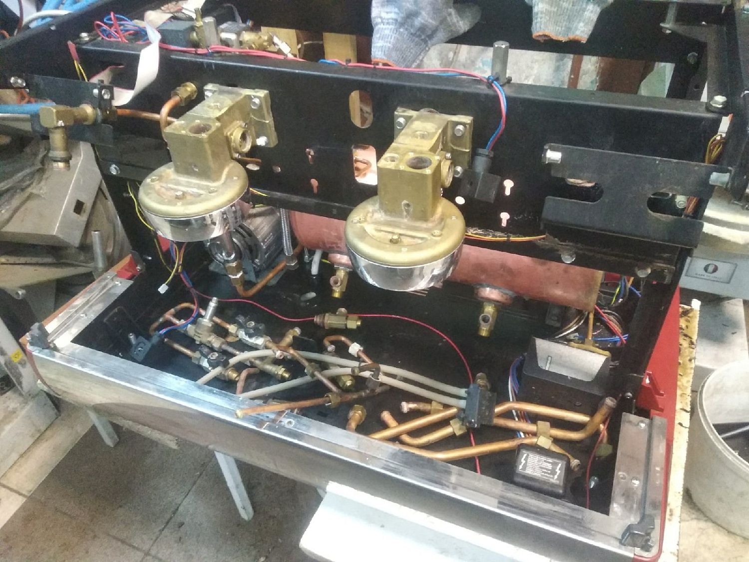 Монтаж и настройка кофейного оборудования