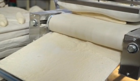 Тестозакаточная машина ALTUNTOP ATF 2 2 пресс-подушка фото